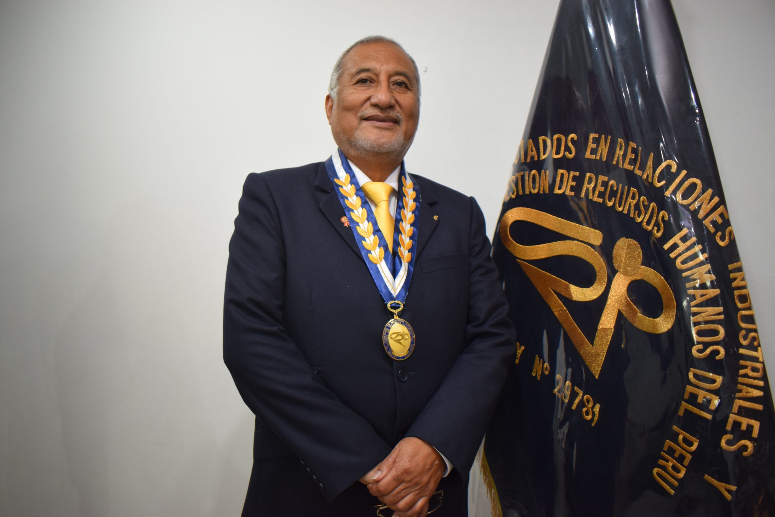 DR. MIGUEL ANGEL PINEDO NUÑEZ
